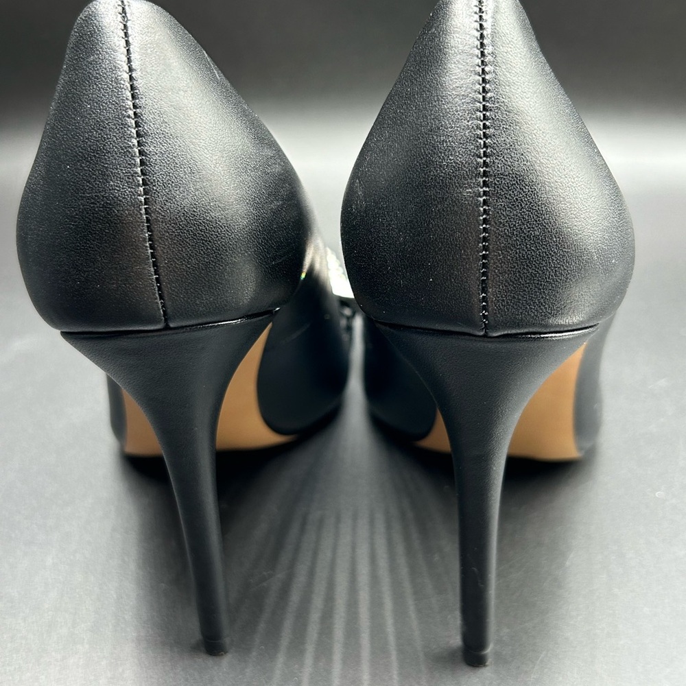 Karl Lagerfeld Black Pointy Toe Stilettos w/Link Chain Design Over Toe - Picture 8 of 12